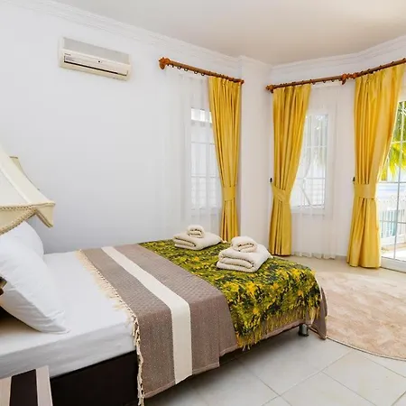 Vila White Cocoon Kalkan
